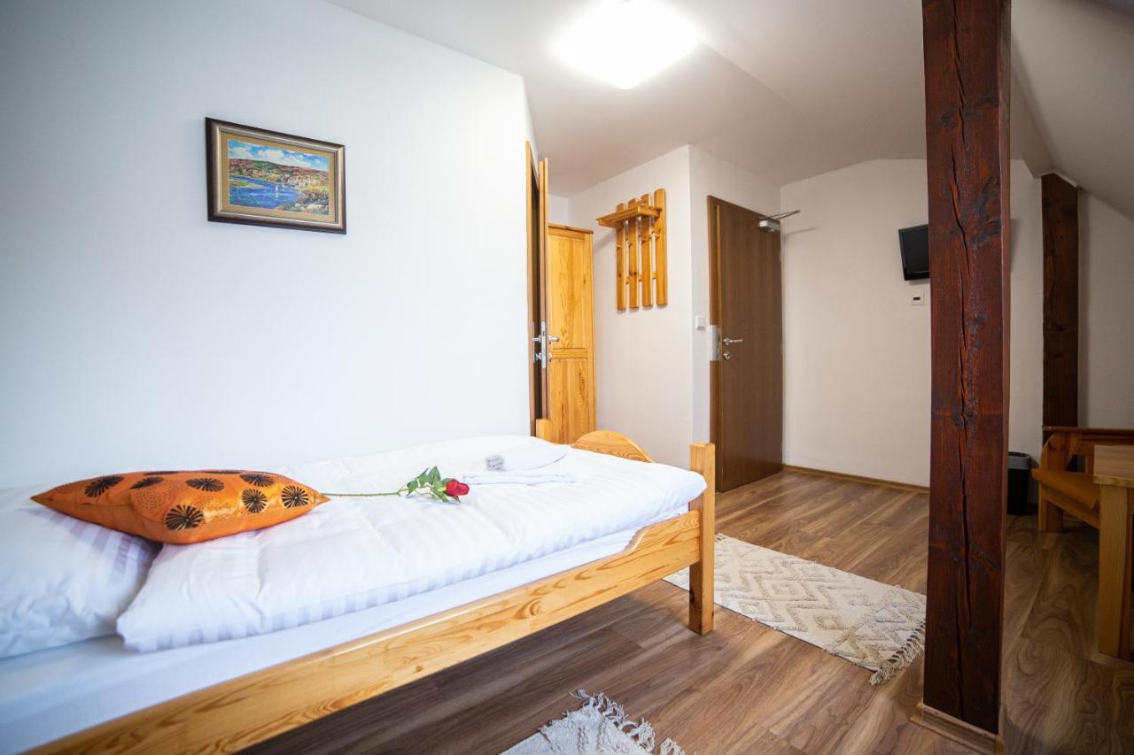 Penzion Palatin Rajecke Teplice Bagian luar foto